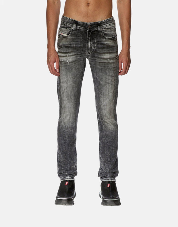 Diesel 1979 Sleenker Black Wash Jeans