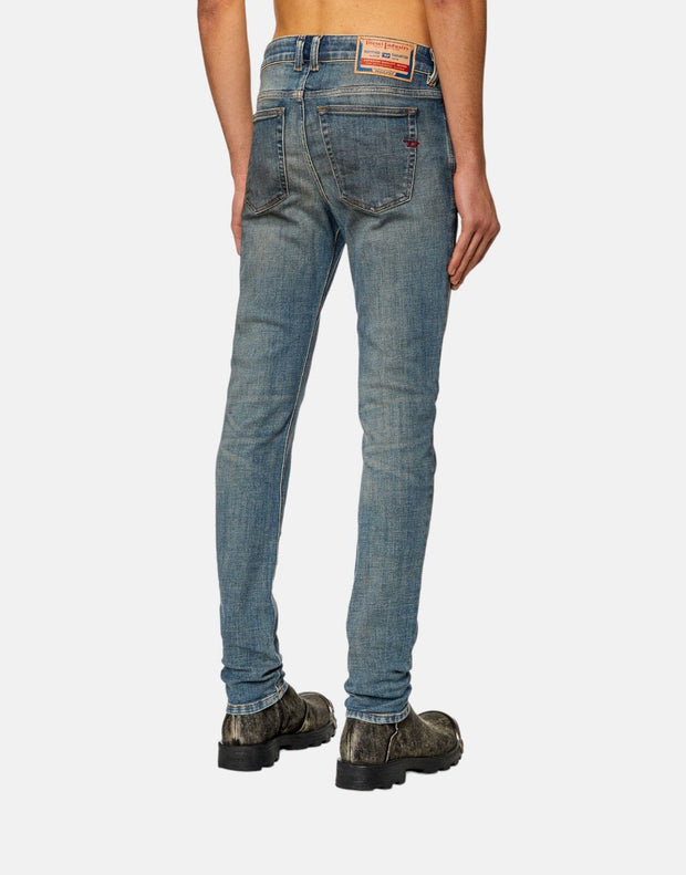 Diesel 1979 Sleenker Jeans