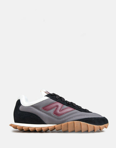 New Balance URC30V1 Sneakers